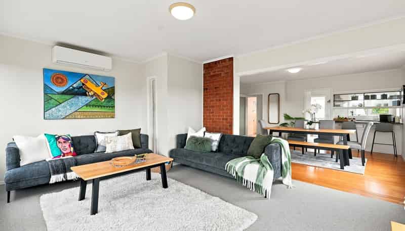 1/497 Beach Road, Murrays Bay