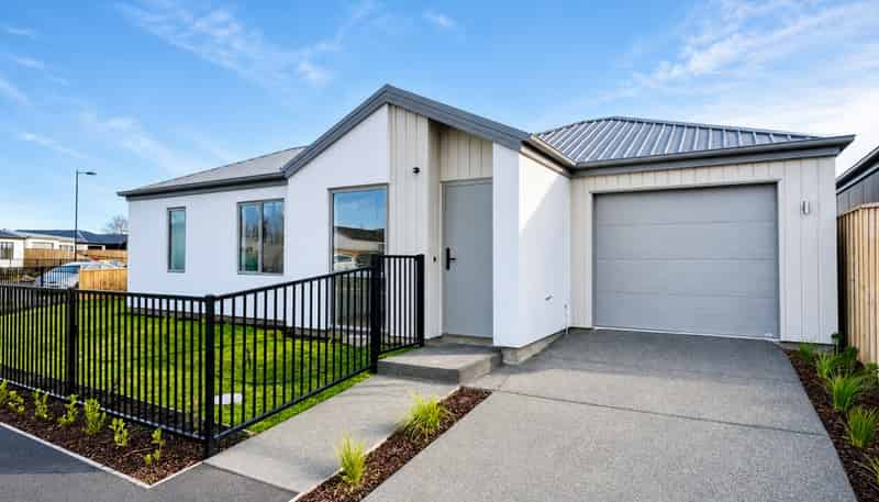 22 Chrysolite Place, Belfast