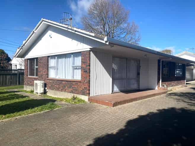 22A High Street, Glenholme