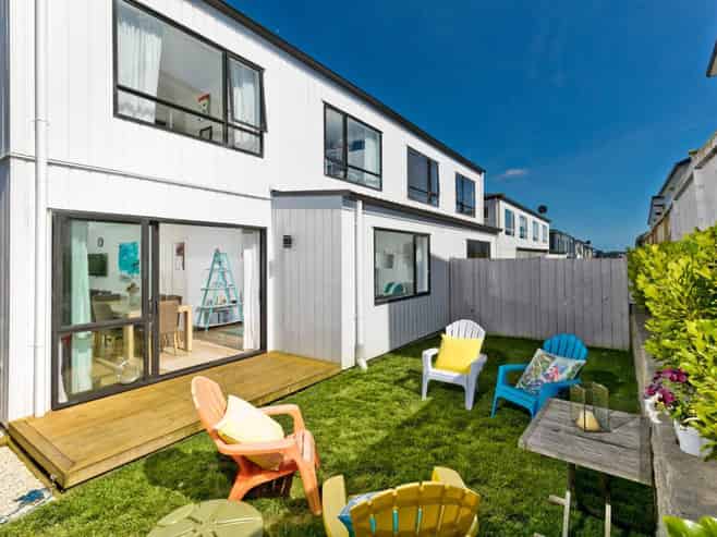 16 Toia Lane, Millwater
