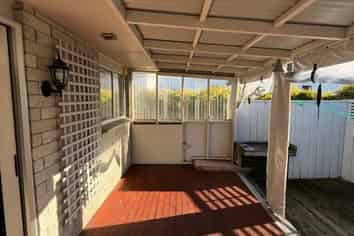 103 West Street, Feilding