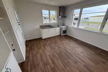 Manawatu / Whanganui - Address withheld