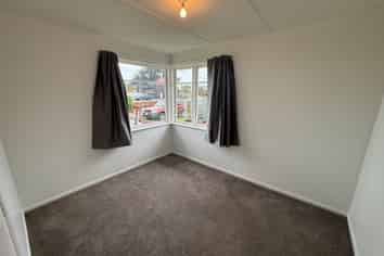 Manawatu / Whanganui - Address withheld