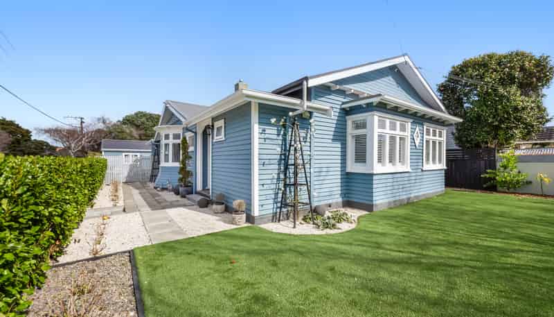 49 Penrose Street, Woburn