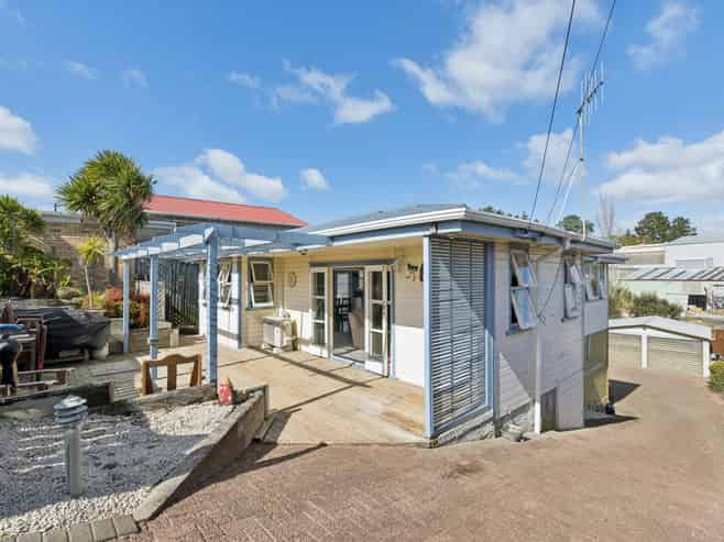 30 Rayner Road, Huntly