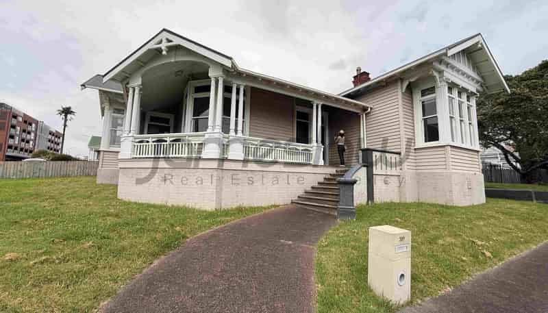389 Dominion Road, Mount Eden