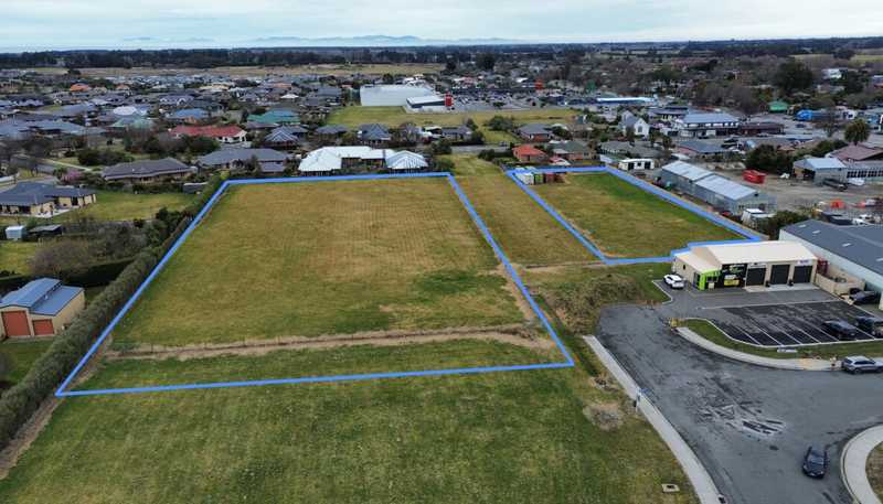 20 & 21 Saleyard Drive, Amberley