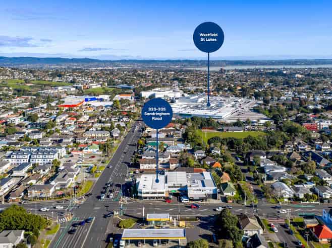 HIGH PROFILE CORNER SITE - UNMISSABLE OPPORTUNITY
