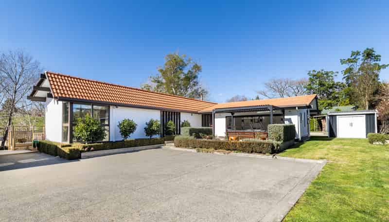 13 Selwyn Road, Havelock North