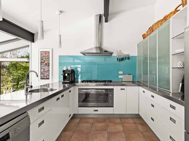 13 Selwyn Road, Havelock North
