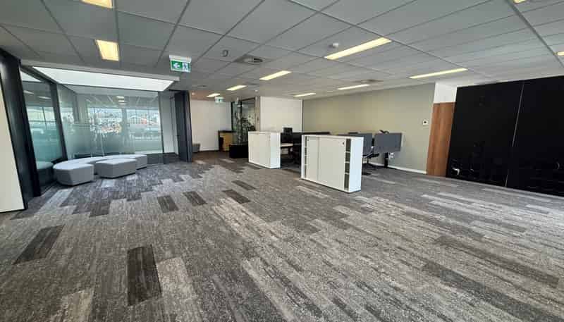 86 Moorhouse Avenue, Addington