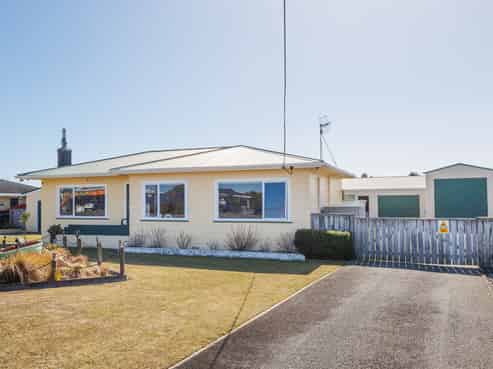 69 Seabury Avenue, Foxton Beach