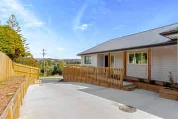 818A Beach Road, Browns Bay