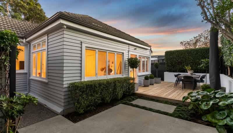 8 Taiere Terrace, Onehunga