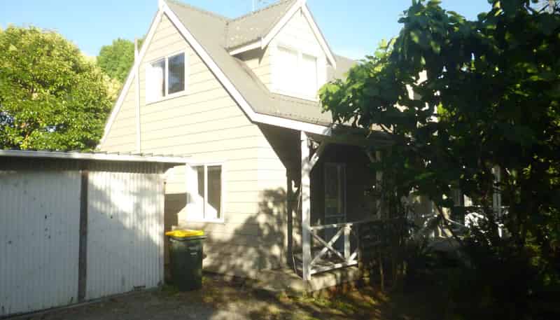 30 Makiri Street, Helensville