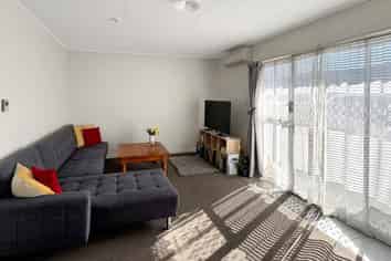2/32 Creek Road, Allenton