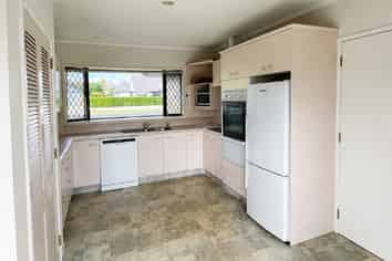 59 Chedworth Avenue, Chedworth