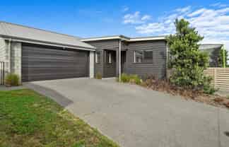 1 Komata Crescent, Papamoa