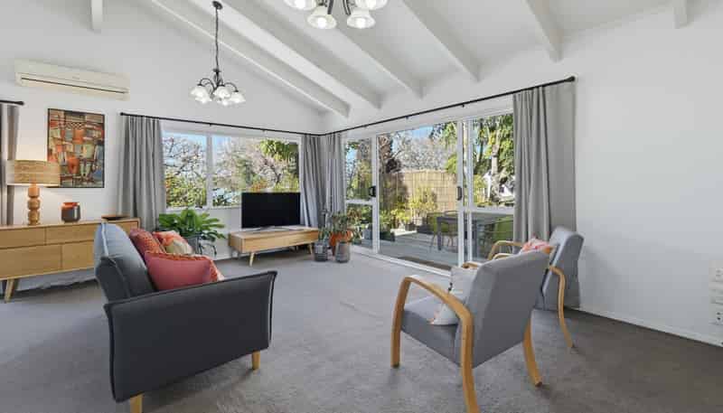 2/19 Sixth Avenue, Avenues