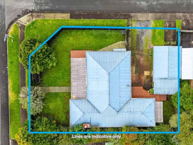 102 Taikata Road, Te Atatu Peninsula