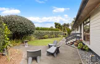 8B Chichester Drive, Rosehill
