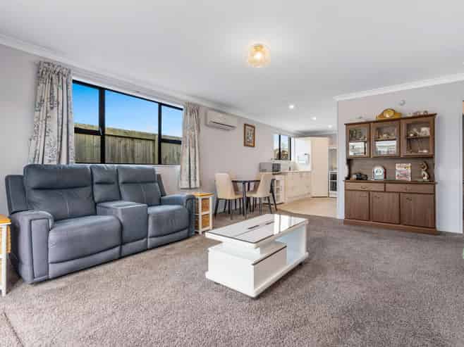 123F Macandrew Road, SOUTH DUNEDIN