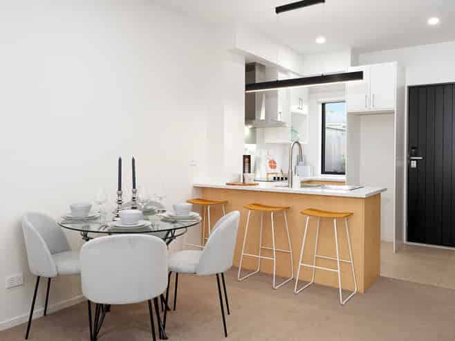 14/26 Toru Street, Te Atatu Peninsula