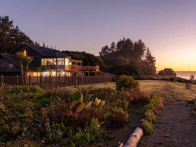 286 Whirinaki Road, Bay View