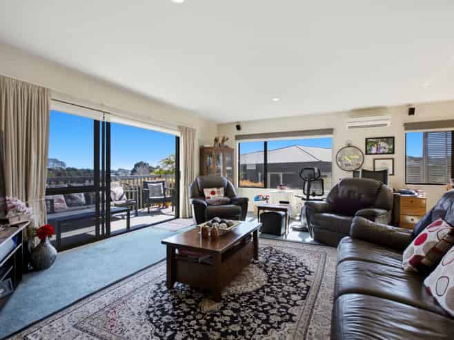 5 Eclipse Terrace, Welcome Bay