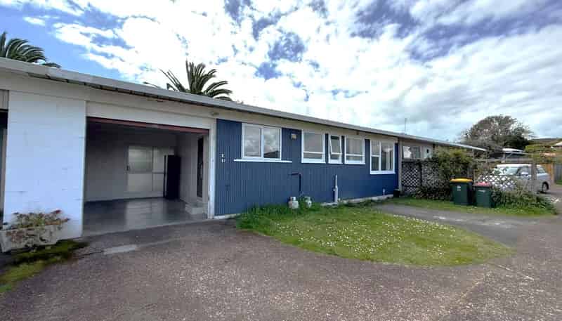 2/57 Cardiff Road, Pakuranga