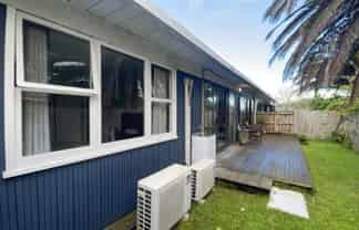 2/57 Cardiff Road, Pakuranga