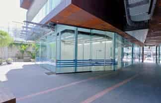 Highly Visible Modern Retail Space on K' Rd