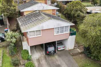31 Simkin Avenue, Saint Johns