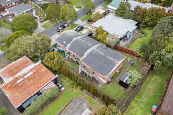 31 Simkin Avenue, Saint Johns