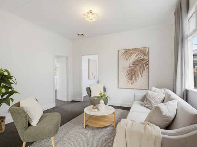 42 Tarawera Road, Johnsonville