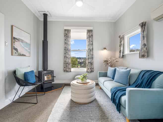 6 Vickery Place, Maryhill