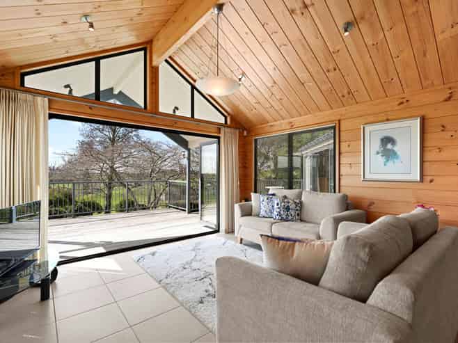 30 Stonebridge Road, Temple View