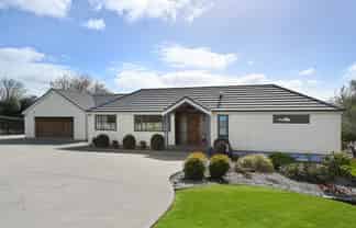 30 Stonebridge Estate Road, Temple View