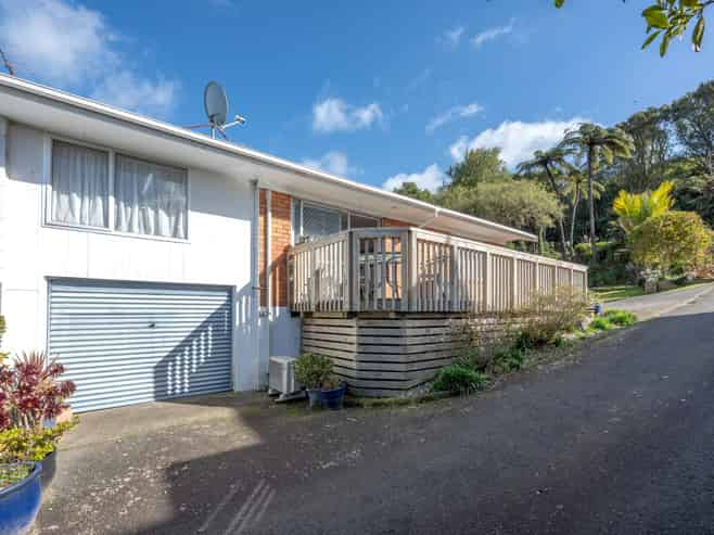 15A Mountain Road, Western Heights