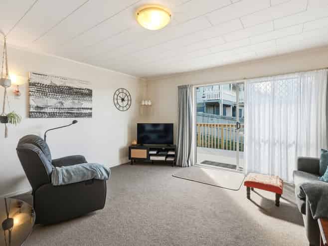 15A Mountain Road, Western Heights