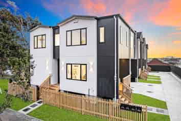 Lots 1-4/8  Cromdale Avenue, Highland Park