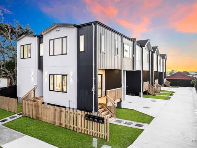 Lots 1-4/8  Cromdale Avenue, Highland Park