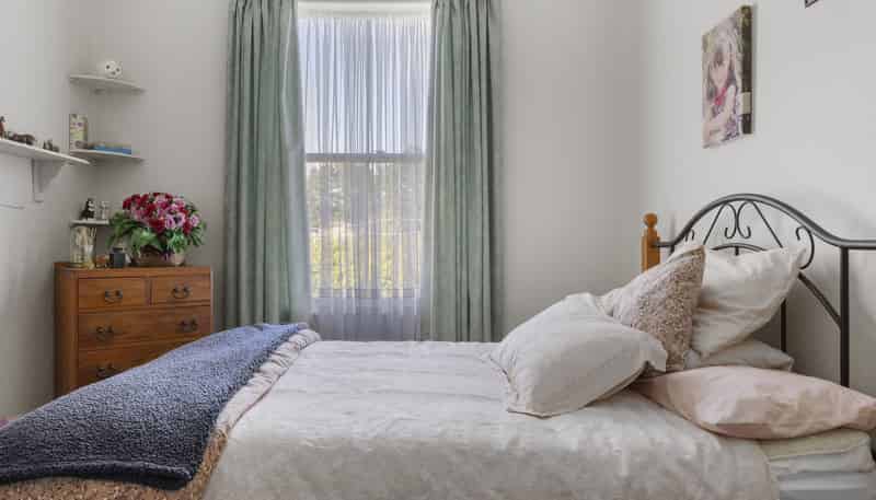 160 White Road, Broadlands Forest