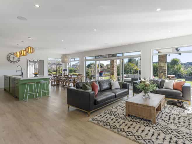 35 Polo Lane, Whitford
