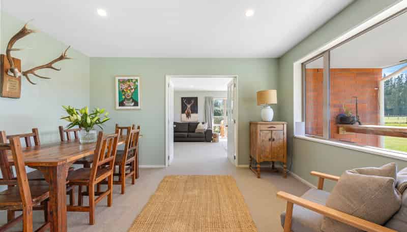 724 Loburn Whiterock Road, Loburn