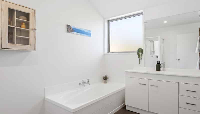 724 Loburn Whiterock Road, Loburn