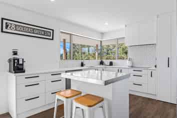 724 Loburn Whiterock Road, Loburn