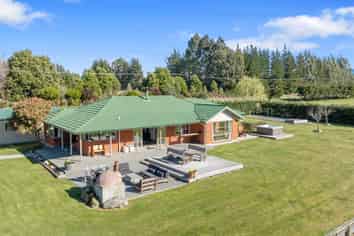 724 Loburn Whiterock Road, Loburn