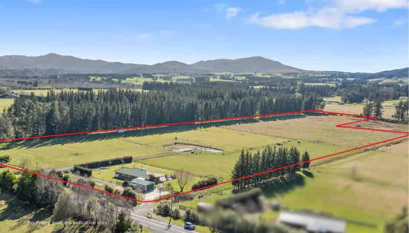 724 Loburn Whiterock Road, Loburn