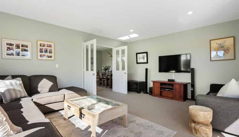 724 Loburn Whiterock Road, Loburn